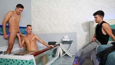 ClubBangBoys – Spanish boy vs Czech Couple and Creampies – Roman PerezXX, Mateo Conti, Nico Vegas