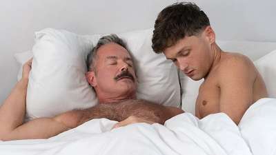 GayCest – Staying With Dad Tape 4 – Early To Rise – Hunter Graham & Reece Scott