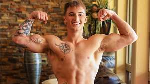 GayHoopla – Frat Hottie Tyler French Strokes His Morning Wood!