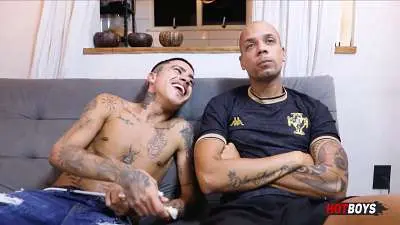 HotBoys – Provocando meu tio – Erivaldo & Junior