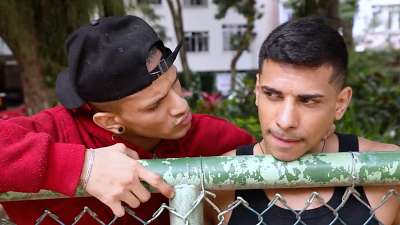 HotBoys – Surra de pau! – John Black & Jhony Will