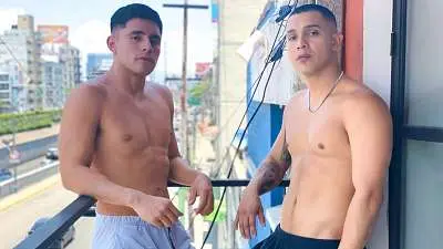 LatinLeche – Two Hot Latinos – Brandon Ley & Jaciel O