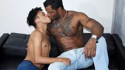 MundoMais – Uncle Rick – Rick Verissimo & Victor Jonan