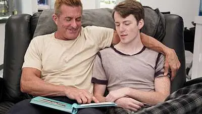 FamilyDick – The Childhood Memory Book – Matthew Figata & Julian Waits