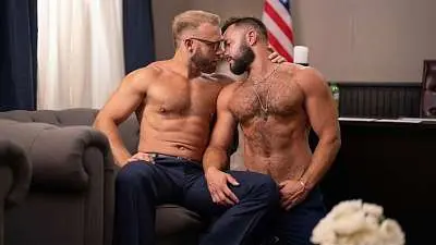 MEN – Sofa-King – Brogan & Hayden Harding