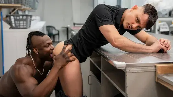 NoirMale – Clean Clothes Empty Snack – Enzo Muller, Harrison Feels