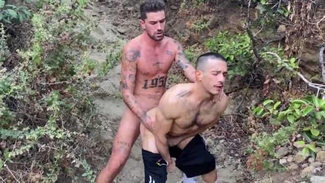 OnlyFans – Fuck in the Forest – Chris Damned & Diego Daniels