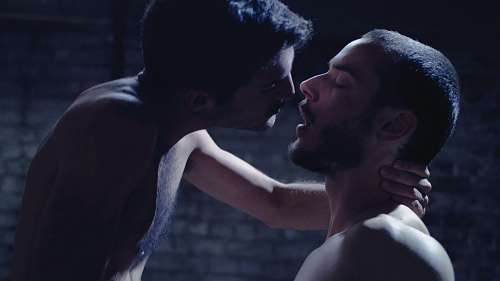 NoelAlejandro – Call Me A Ghost – Valentin & Pierre