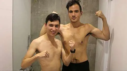 AussiesDoIt – Panda & Matt