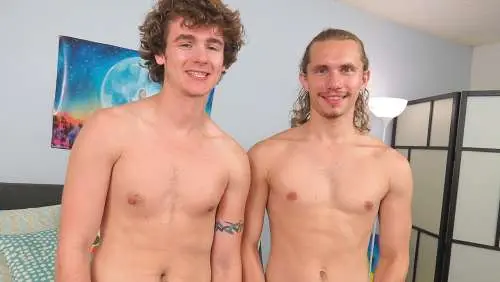 BrokeStraightBoys – Juicy Dick Joshua Prey Gives Darron Bluu Hard Bareback Rod