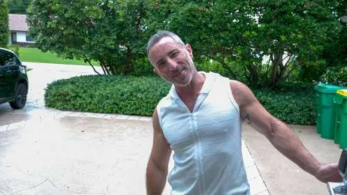 GuySelector – Neighbor Gets Piped – Aaron Trainer & Oz Daddy
