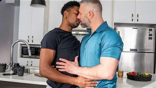 NoirMale – AirbnFuck – Jazz & Cole Connor