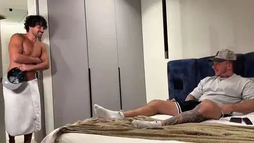 OnlyFans – Roomies – Evan Pitcher & Zarataco